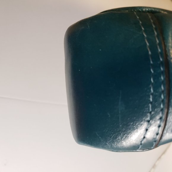 SERETA Teal Shoulder Handbag - Picture 16 of 16